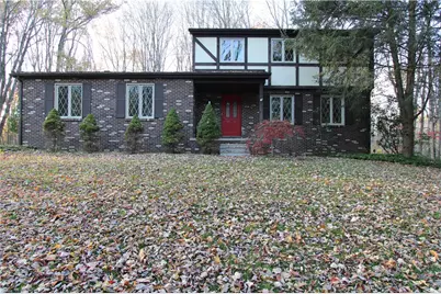 138 Beech Way, Pulaski Township, PA 16143 - Photo 1