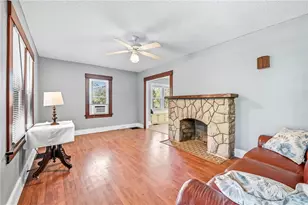 1039 N Keel Ridge Rd, Hermitage, PA 16148 - Photo 8