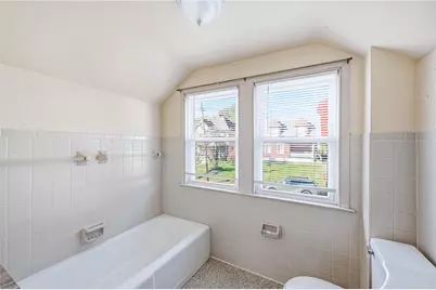 453 Lafayette Ave, Sharon, PA 16146 - Photo 18