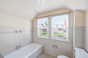 453 Lafayette Ave, Sharon, PA 16146 - Photo 18