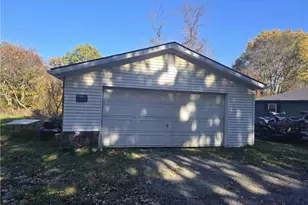 504 Queenstown Rd, Perry Township, PA 16041 - Photo 18