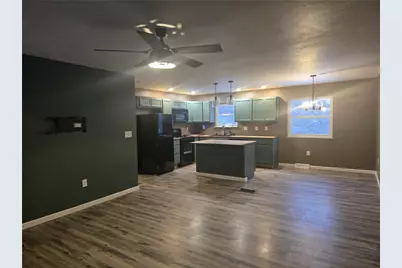 504 Queenstown Rd, Perry Township, PA 16041 - Photo 2