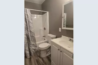 504 Queenstown Rd, Perry Township, PA 16041 - Photo 12