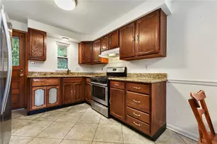 3999 Boulevard Dr, Pittsburgh, PA 15217 - Photo 10