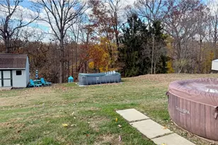 131 Highland Dr, Gilpin Township, PA 15656 - Photo 4