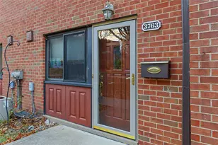 3763 Allendale Cir, Pittsburgh, PA 15204 - Photo 4