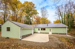 114 Wood St, North Beaver Township, PA 16102 - Photo 32