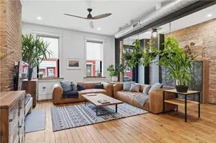 166 Almond Wy, Pittsburgh, PA 15201 - Photo 10