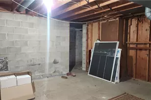 411 Center St, Hyde Park, PA 15641 - Photo 22