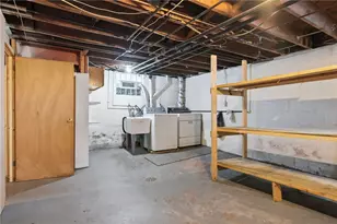 229 Clairmont Ave, Pittsburgh, PA 15229 - Photo 26