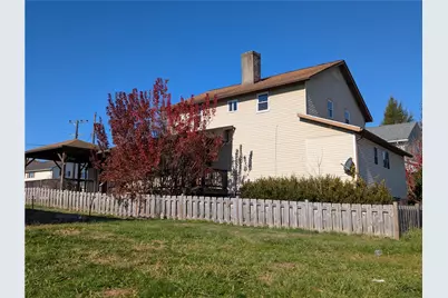 414 Middle Ave, Luzerne Township, PA 15413 - Photo 2