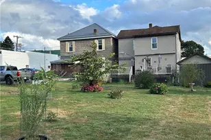 29 W Elm St, Center Township-Homer City, PA 15748 - Photo 4