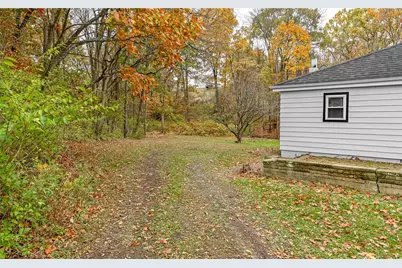 157 Clever Rd, Kennedy Township, PA 15136 - Photo 4
