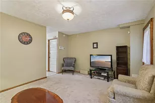 273 Alder Dr, Pittsburgh, PA 15202 - Photo 6