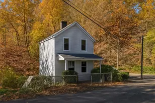 273 Alder Dr, Pittsburgh, PA 15202 - Photo 1