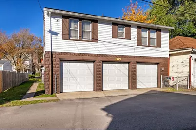 209 E South St, Connellsville, PA 15425 - Photo 4