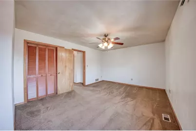 406 Ridge Ave, East Pittsburgh, PA 15112 - Photo 16