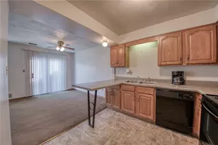 406 Ridge Ave, East Pittsburgh, PA 15112 - Photo 12