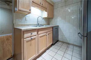 2284 Crestview Rd, Banksville/Westwood, PA 15216 - Photo 6