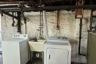 501 E 1st Ave, Derry Boro, PA 15627 - Photo 26