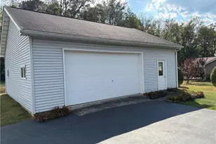 139 Maple Dr, Kiskiminetas Township, PA 15686 - Photo 28