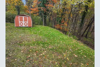 104 Allison Dr, Brighton Township, PA 15009 - Photo 8