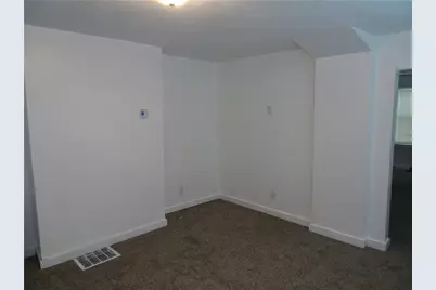 42 Oak Street, Manor, PA 15665 - Photo 22