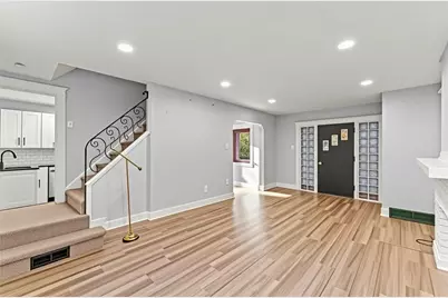 433 Green St, Munhall, PA 15120 - Photo 8