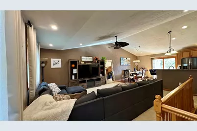 6949 Shannon Road, Verona, PA 15147 - Photo 4