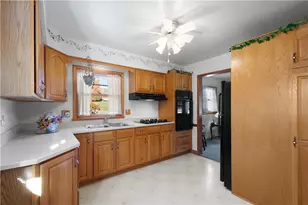 1515 S Main St, North Franklin Township, PA 15301 - Photo 10