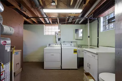 1515 S Main Street, North Franklin Township, PA 15301 - Photo 24