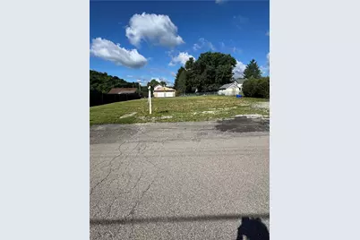 111 Poplar St, Imperial, PA 15126 - Photo 2