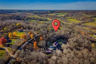 90 Coffeys Crossing Rd, Buffalo Township, PA 15301 - Photo 2