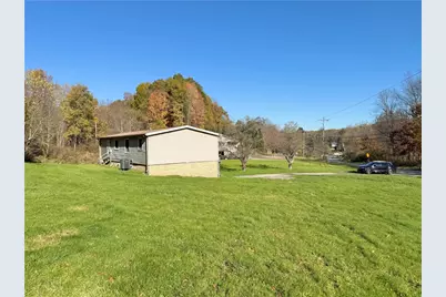 1285 Old Pulaski Rd, Neshannock Township, PA 16105 - Photo 16