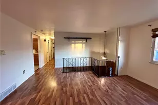 308 Golden Gate Dr, Pittsburgh, PA 15147 - Photo 6