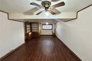 308 Golden Gate Dr, Pittsburgh, PA 15147 - Photo 16