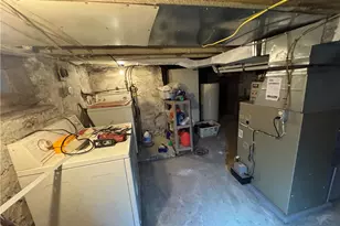 233 Alries St, Pittsburgh, PA 15210 - Photo 12