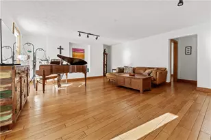 289 Cornish Rd, Springhill Township, PA 15451 - Photo 10