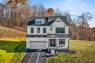 2041 Field Stone Dr, South Fayette, PA 15057 - Photo 1