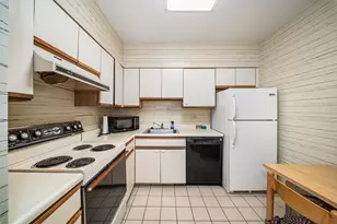 5715 Beacon St, Pittsburgh, PA 15217 - Photo 10