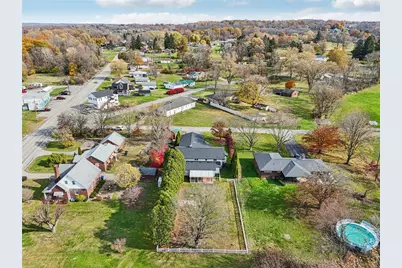 625 Rich Dr, Hickory Township, PA 16101 - Photo 38