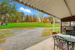 1102 Frankstown Rd, Conemaugh Township, PA 15902 - Photo 28