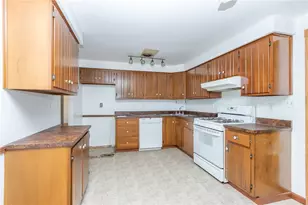 419 Manor Rd, Delmont, PA 15626 - Photo 16