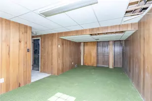 419 Manor Rd, Delmont, PA 15626 - Photo 28