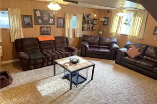 1121 Williams Dr, Washington Township, PA 15012 - Photo 32