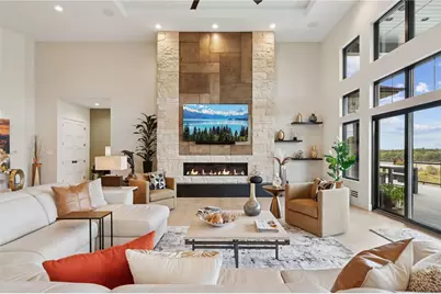 2099 Totteridge Dr, Salem Township, PA 15601 - Photo 2