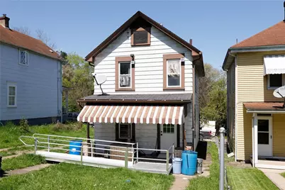 924 Locust Ave, Monessen, PA 15062 - Photo 6