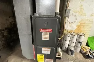 924 Locust Ave, Monessen, PA 15062 - Photo 4