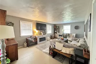 135 Janet St, Chippewa Township, PA 15010 - Photo 8