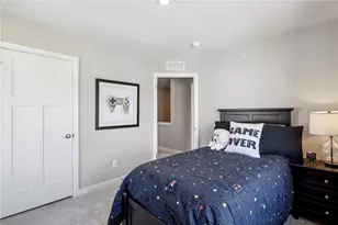 151 River Rdg Dr, Moon/Crescent Twp, PA 15108 - Photo 16